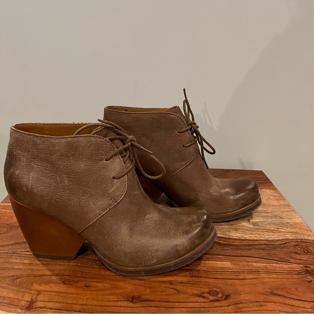 Kork By Kork-Ease Roans Ankle Bootie